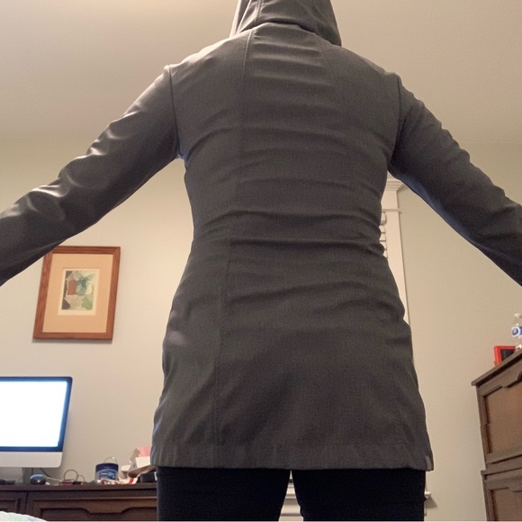 Bench hooded jacket womens medium - Picture 6 of 7